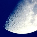 Luna 0218