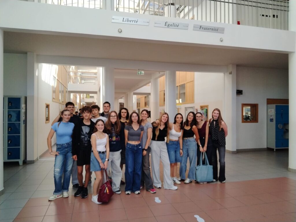 6 liceali italiani al liceo di Annemasse FR